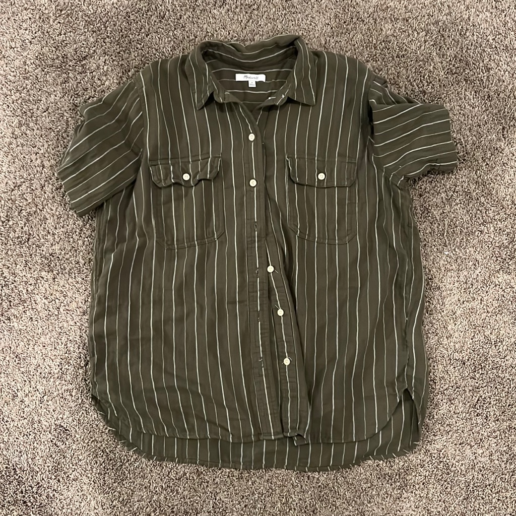 Madewell Button Down Medium